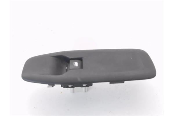 Recambio de mando elevalunas delantero derecho para peugeot 208 1.2 access referencia OEM IAM 96751118ZD  