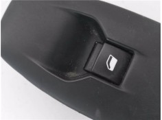 Recambio de mando elevalunas delantero derecho para peugeot 208 1.2 access referencia OEM IAM 96751118ZD  