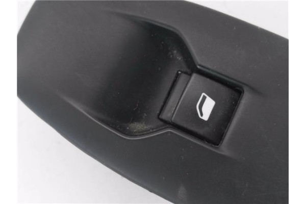 Recambio de mando elevalunas delantero derecho para peugeot 208 1.2 access referencia OEM IAM 96751118ZD  