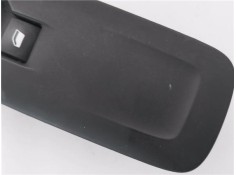 Recambio de mando elevalunas delantero derecho para peugeot 208 1.2 access referencia OEM IAM 96751118ZD  
