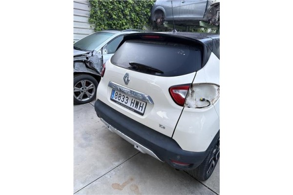 Recambio de porton trasero para renault captur i 1.2 intens referencia OEM IAM   