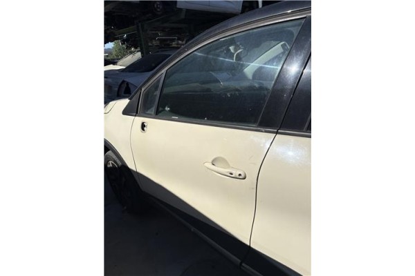 Recambio de puerta delantero izquierda para renault captur i 1.2 intens referencia OEM IAM   