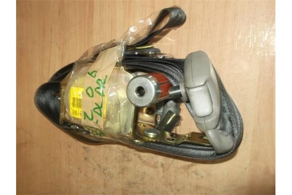 Recambio de juego cinturones delantero para hyundai getz (tb)(2002) 1.5 crdi referencia OEM IAM   