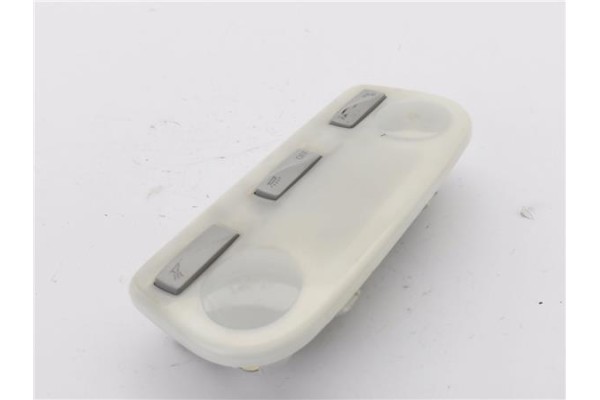 Recambio de luz trasero central techo para renault grand scénic iii (jz0/1_) 1.5 dci referencia OEM IAM 264300008R  