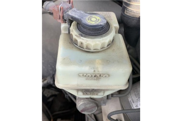 Recambio de bomba freno para volvo v70 familiar 2.5 referencia OEM IAM 9157737 9200439 