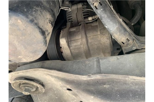 Recambio de compresor aire acond. para volvo v70 familiar 2.5 referencia OEM IAM 8601533  