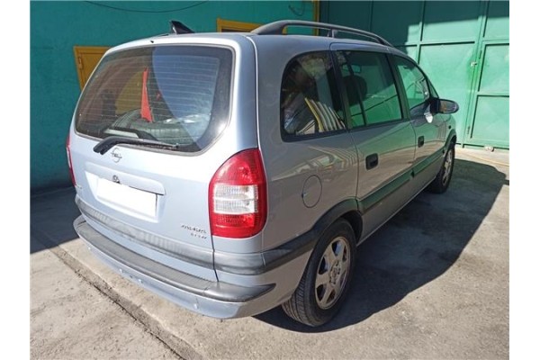 opel zafira a del año 2000