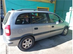 opel zafira a del año 2000