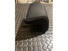 Recambio de reposacabezas asiento trasero central para peugeot 207 1.6 hdi referencia OEM IAM   