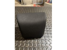 Recambio de reposacabezas asiento trasero central para peugeot 207 1.6 hdi referencia OEM IAM   
