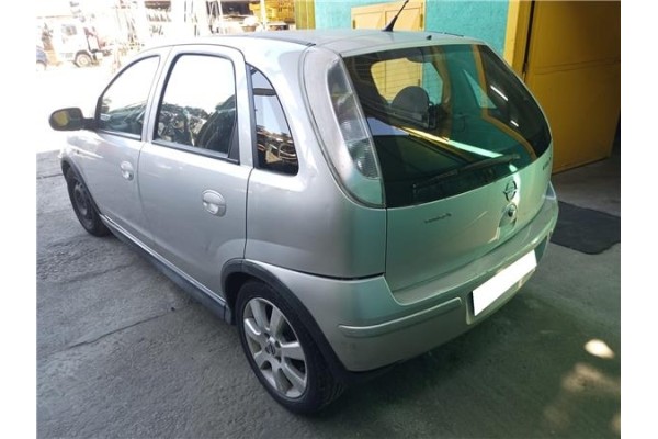 opel corsa c del año 2006
