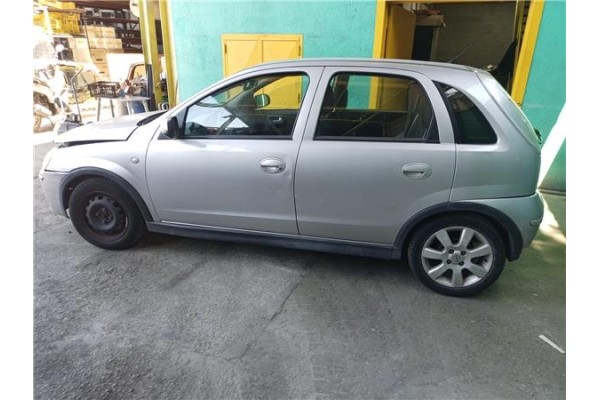 opel corsa c del año 2006
