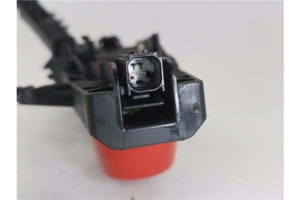 Recambio de manilla ext. puerta delantero izquierda para jeep renegade (bu) 1.6 limited fwd referencia OEM IAM 252109LH  