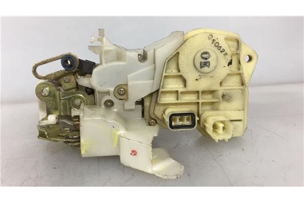 Recambio de cierre electromagnetico delantero izquierdo para honda civic vi 1.6 referencia OEM IAM 72150S6AE01  