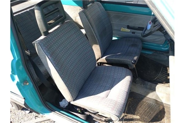 Recambio de asiento delantero derecho para seat marbella 0.9 referencia OEM IAM   