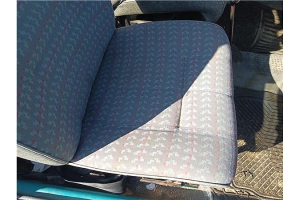 Recambio de asiento delantero derecho para seat marbella 0.9 referencia OEM IAM   