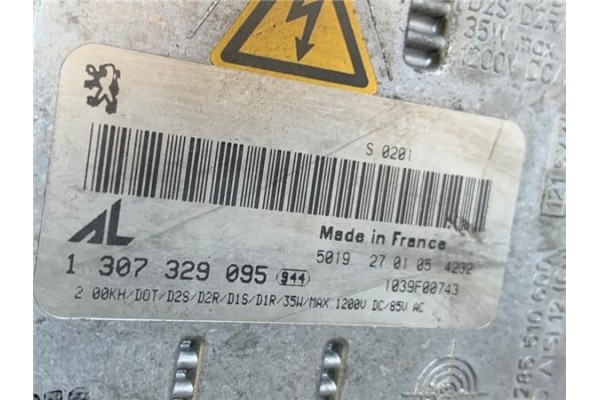 Recambio de faro xenon izquierdo para peugeot 407 sw 2.0 hdi 135 referencia OEM IAM 620892  