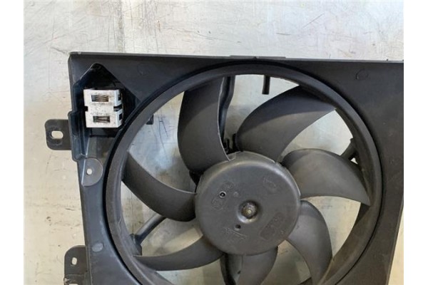 Recambio de electroventilador para citroen c3 1.2 feel referencia OEM IAM 9812028580 FS2056 