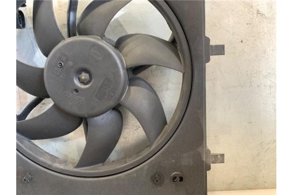Recambio de electroventilador para citroen c3 1.2 feel referencia OEM IAM 9812028580 FS2056 