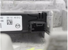 Recambio de luz delantero central techo para citroen c3 1.2 feel referencia OEM IAM 9818840980  