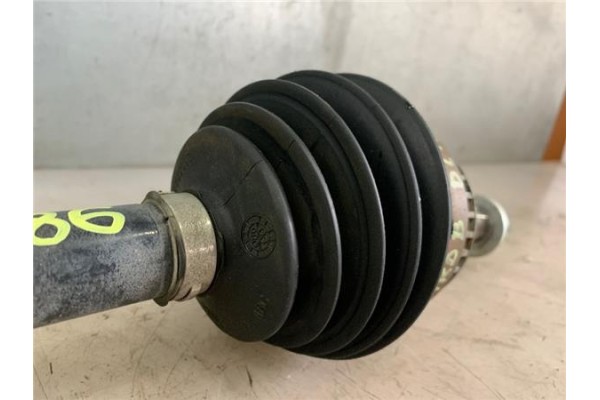 Recambio de palier delantero izquierdo para opel vectra b berlina 1.8 i 16v referencia OEM IAM 374305  