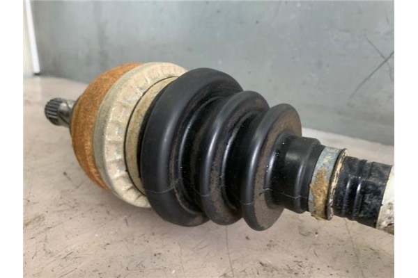 Recambio de palier delantero izquierdo para opel vectra b berlina 1.8 i 16v referencia OEM IAM 374305  