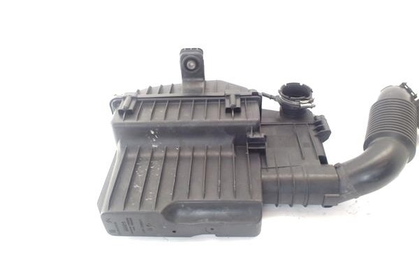 Recambio de carcasa filtro aire para citroen c3 1.2 feel referencia OEM IAM 9813534180 9817014180 
