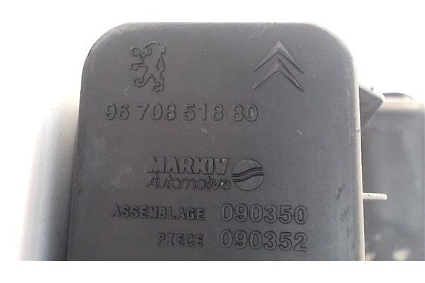 Recambio de carcasa filtro aire para citroen c3 1.2 feel referencia OEM IAM 9813534180 9817014180 