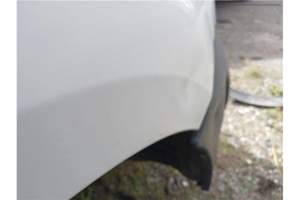 Recambio de aleta delantero derecha para renault kangoo i (f/kc0) 1.5 dci (kc07) referencia OEM IAM 7751718632  