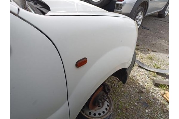 Recambio de aleta delantero derecha para renault kangoo i (f/kc0) 1.5 dci (kc07) referencia OEM IAM 7751718632  