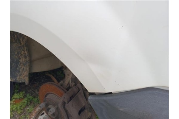 Recambio de aleta delantero derecha para renault kangoo i (f/kc0) 1.5 dci (kc07) referencia OEM IAM 7751718632  