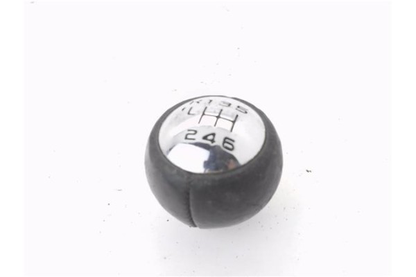 Recambio de pomo palanca cambio para citroen c4 berlina 2.0 exclusive referencia OEM IAM 2403V2  