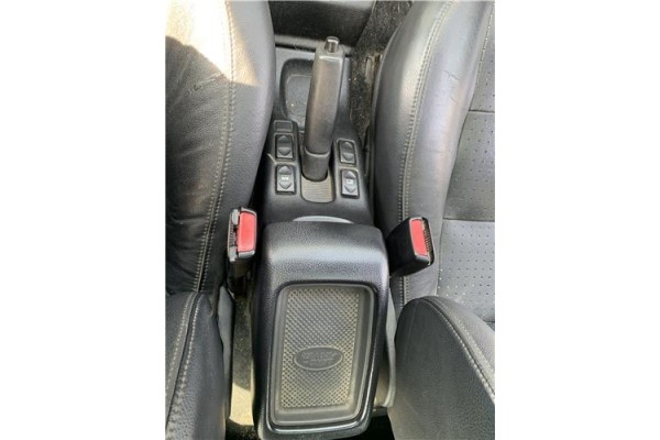 Recambio de consola para land rover freelander (ln) 2.0 hse familiar referencia OEM IAM FHS500300PUY FHN000030LPR 