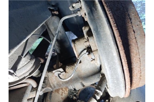 Recambio de mangueta trasero izquierda para fiat i doblo (223) cargo 1.9 jtd referencia OEM IAM   