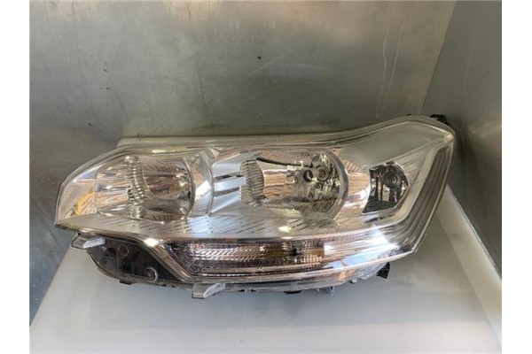 Recambio de faro delantero izquierdo para citroen c5 tourer 2.0 business class referencia OEM IAM 9684845580 89901888 