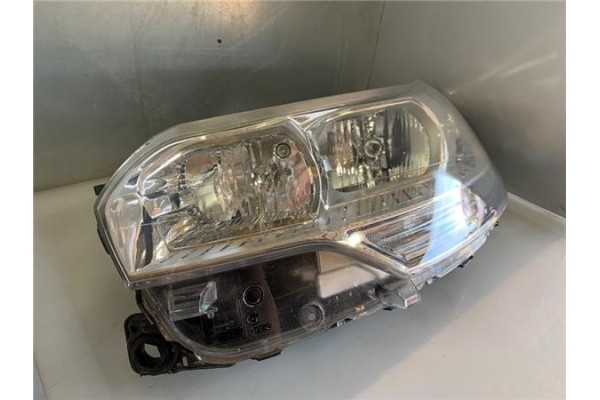 Recambio de faro delantero izquierdo para citroen c5 tourer 2.0 business class referencia OEM IAM 9684845580 89901888 