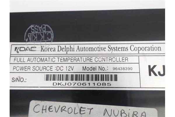 Recambio de mandos climatizador para chevrolet nubira wagon referencia OEM IAM 96438390 DKJ070611085 