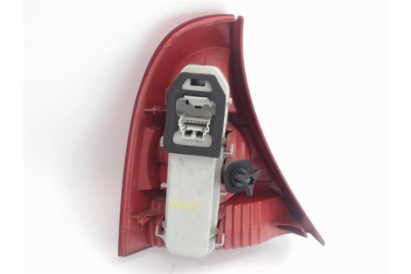 Recambio de piloto trasero derecho para renault clio ii fase i (b/cb0) 1.2 (b/cb0f, b/cb0a, b/cb10, b/cb1k, b/cb2d, b/cb2h) refe