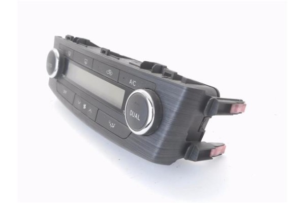 Recambio de mandos climatizador para toyota avensis cross sport (t27) 2.2 premium referencia OEM IAM 5590005340  