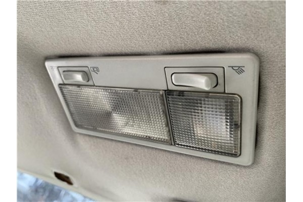 Recambio de luz interior techo para volkswagen transporter iv furgón (70xa) 2.5 tdi referencia OEM IAM 357947105  
