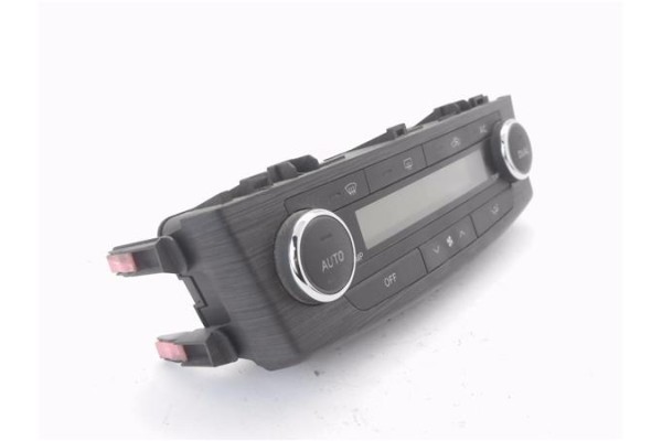 Recambio de mandos climatizador para toyota avensis cross sport (t27) 2.2 premium referencia OEM IAM 5590005340  