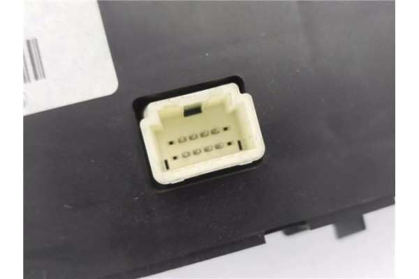 Recambio de mandos climatizador para toyota avensis cross sport (t27) 2.2 premium referencia OEM IAM 5590005340  