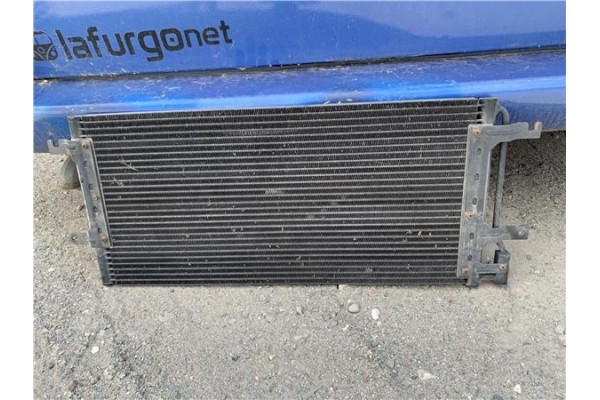 Recambio de radiador aire acondicionado para volkswagen transporter iv furgón (70xa) 2.5 tdi referencia OEM IAM 7D0820413A  