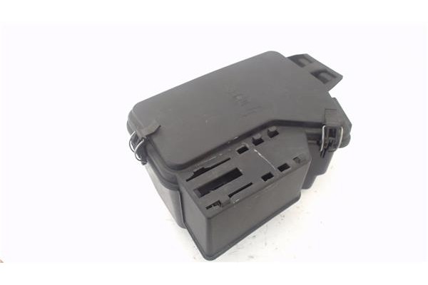 Recambio de caja fusibles/rele para mercedes-benz vito furgón (447) 2.1 114/116 cdi, 119 cdi/bt 4x4 extralang (447.605) referenc