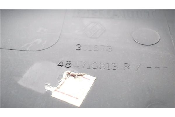 Recambio de embellecedor columna direccion para renault clio iv 1.5 business referencia OEM IAM 484718257R 484721095R 