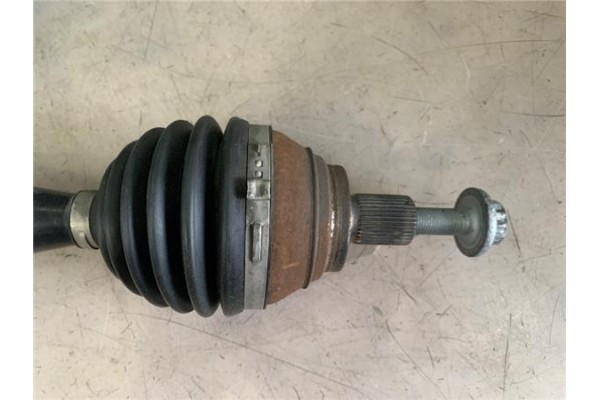 Recambio de palier delantero derecho para volkswagen golf vii berlina (bq1/be2) 1.6 sport referencia OEM IAM 5Q0407272FF  