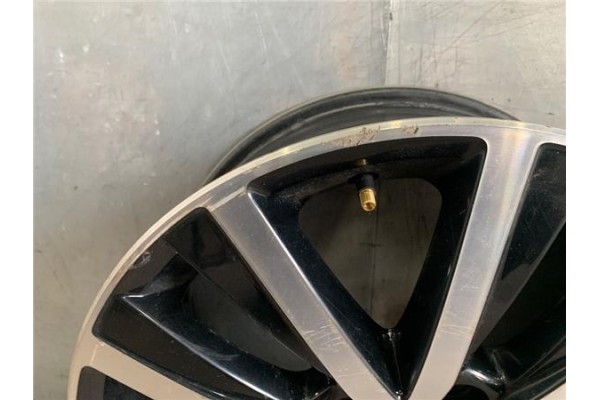 Recambio de llanta para volkswagen t6 transporter furgón/combi (sg) 2.0 kombi 4motion referencia OEM IAM 7E0601025L  