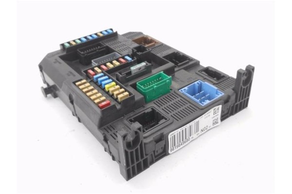 Recambio de bsi para peugeot 208 1.2 access referencia OEM IAM 9819849680  