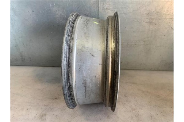 Recambio de llanta para volvo xc90 d5 referencia OEM IAM 30639519  