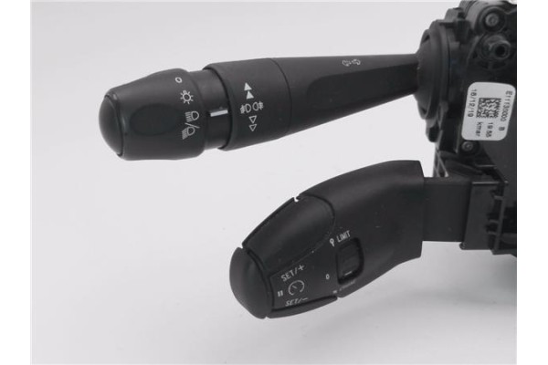 Recambio de mando intermitencia para peugeot 208 1.2 access referencia OEM IAM 98236117ZD  